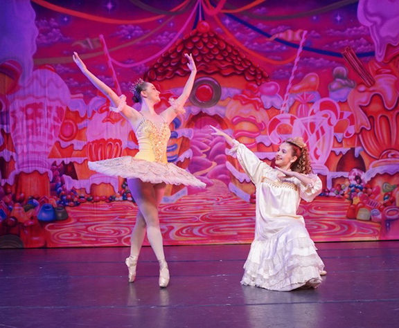 Nutcracker takes the stage in Roane